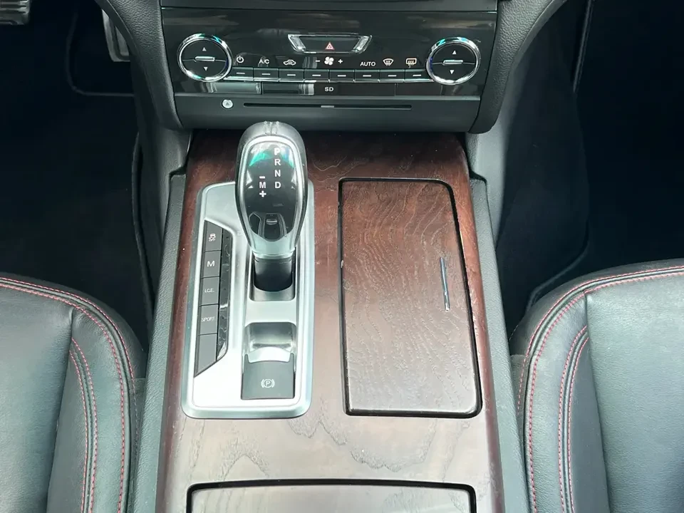 2015 Maserati Ghibli 3rd Gen - Image 19 of 20