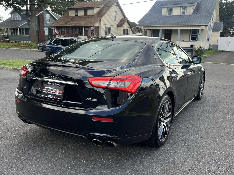 2015 Maserati Ghibli 3rd Gen - Image 8 of 29