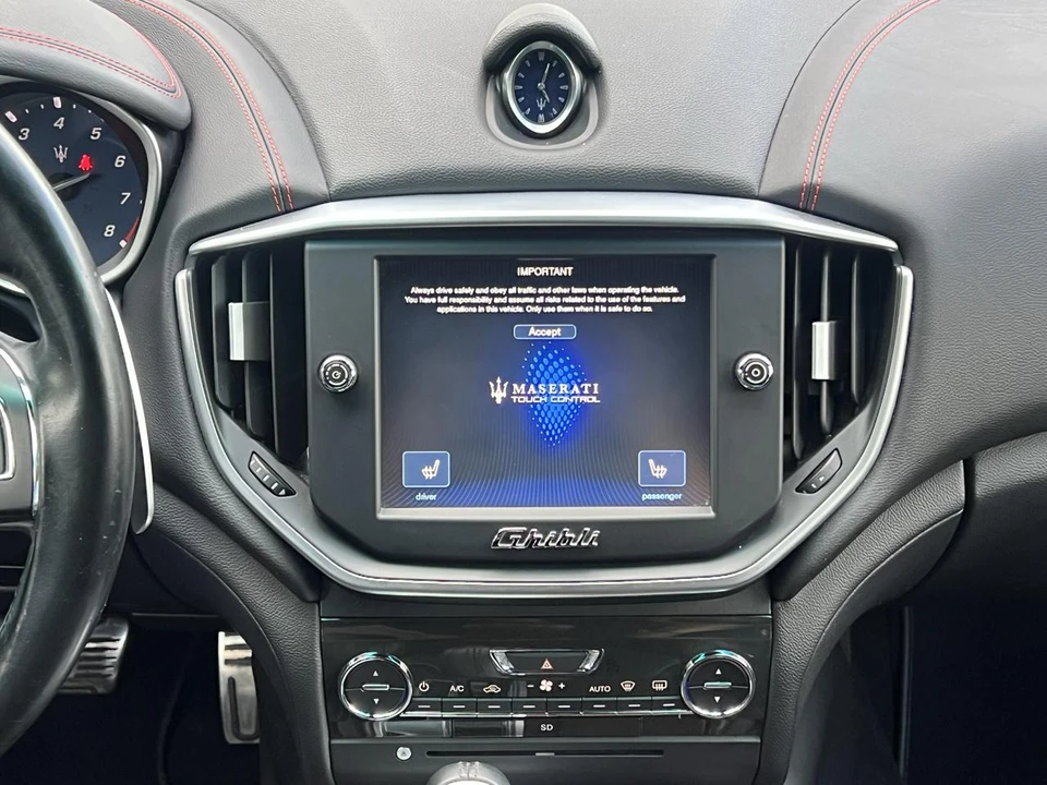 2015 Maserati Ghibli 3rd Gen - Image 27 of 29
