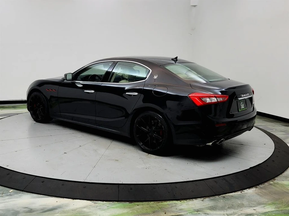 2015 Maserati Ghibli 3rd Gen - Image 7 of 31