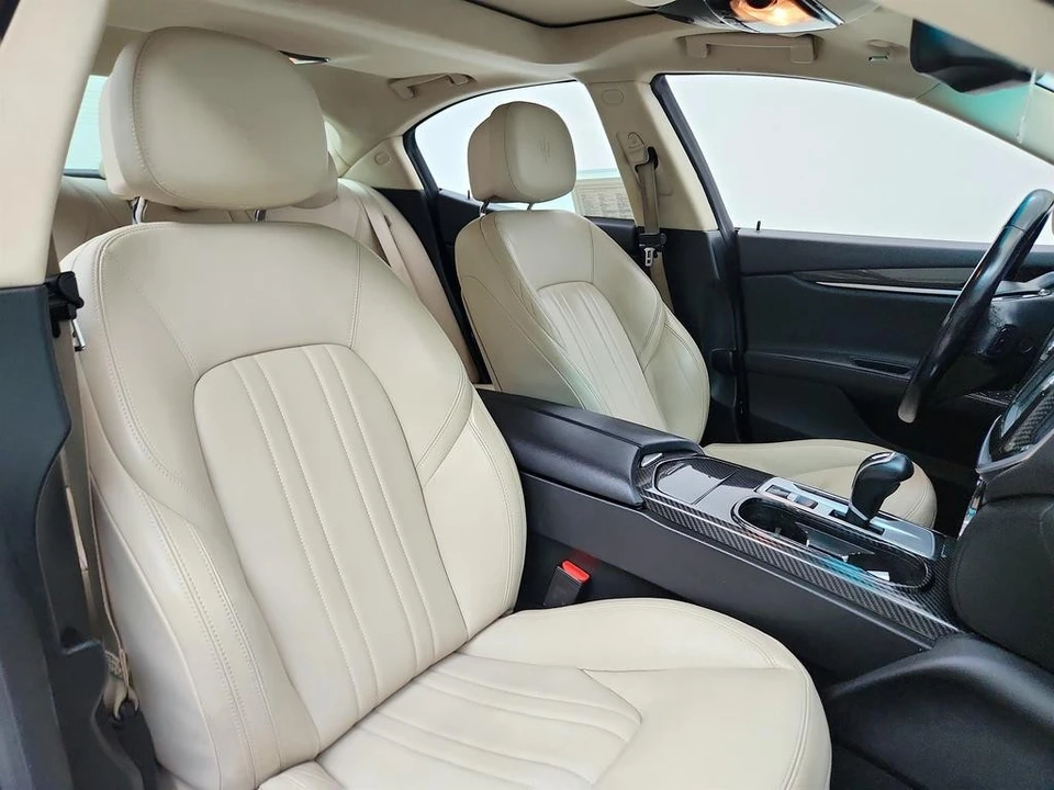2015 Maserati Ghibli 3rd Gen - Image 27 of 31