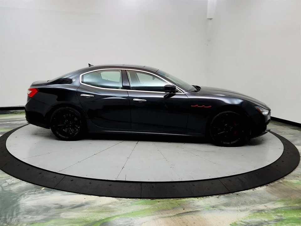 2015 Maserati Ghibli 3rd Gen - Image 4 of 31