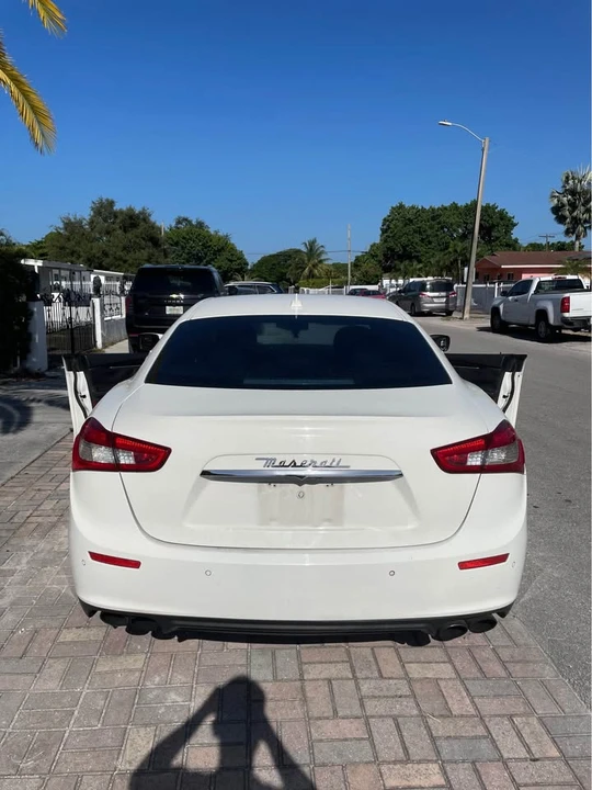 2015 Maserati Ghibli 3rd Gen - Image 2 of 4