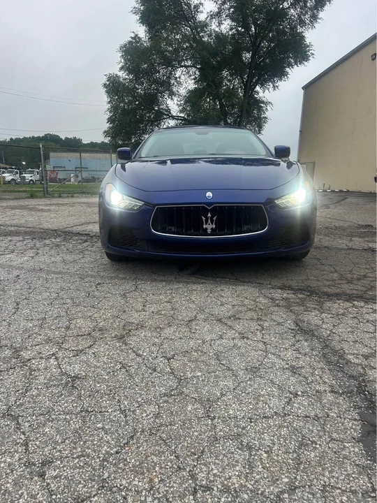 2015 Maserati Ghibli 3rd Gen - Image 2 of 10