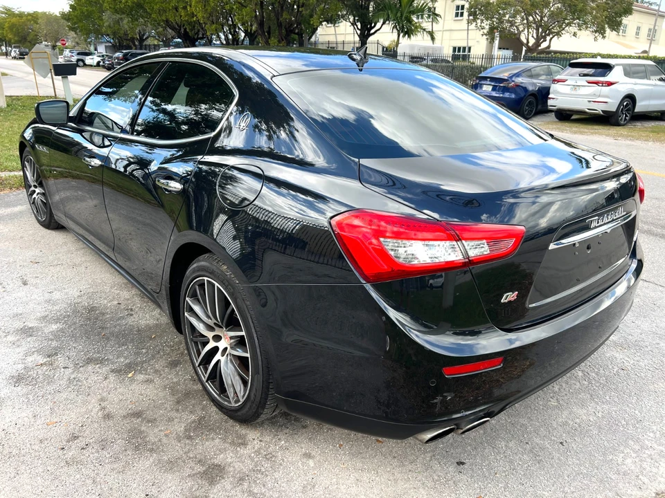2015 Maserati Ghibli 3rd Gen - Image 6 of 27