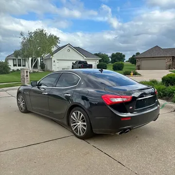 2015 Maserati Ghibli