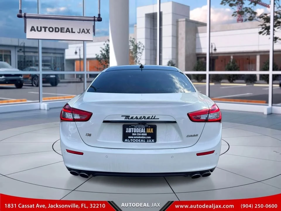 2015 Maserati Ghibli 3rd Gen - Image 6 of 17