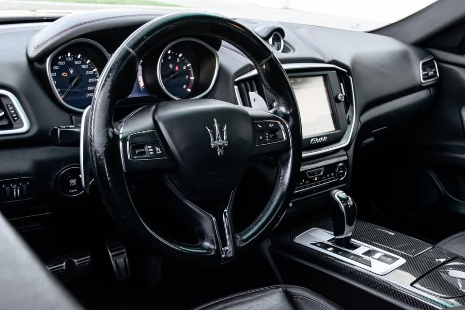 2015 Maserati Ghibli 3rd Gen - Image 9 of 20