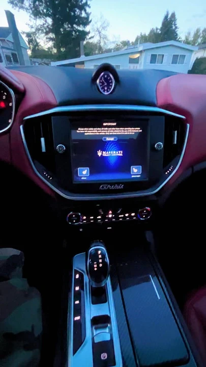 2015 Maserati Ghibli 3rd Gen - Image 7 of 10