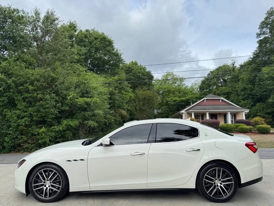 2015 Maserati Ghibli 3rd Gen - Image 10 of 18