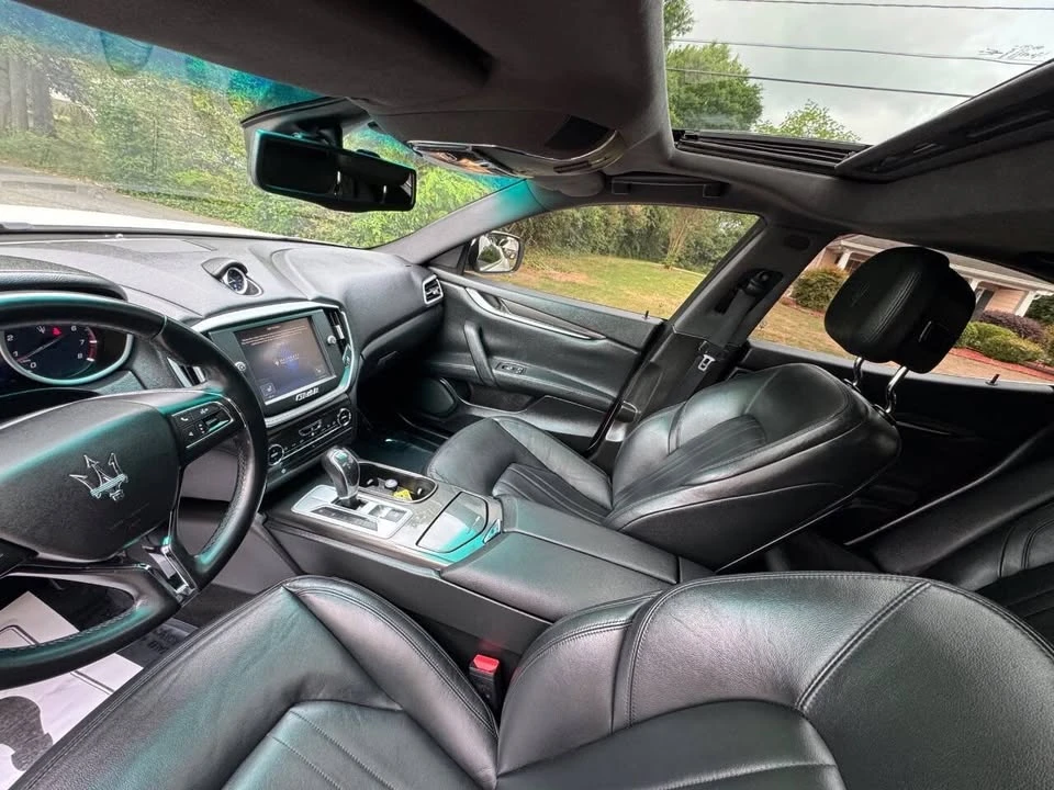 2015 Maserati Ghibli 3rd Gen - Image 12 of 18