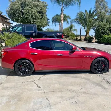 2015 Maserati Ghibli