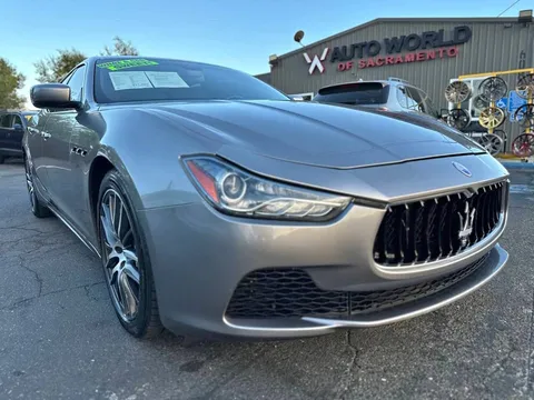 2015 Maserati Ghibli Base 4dr Sedan