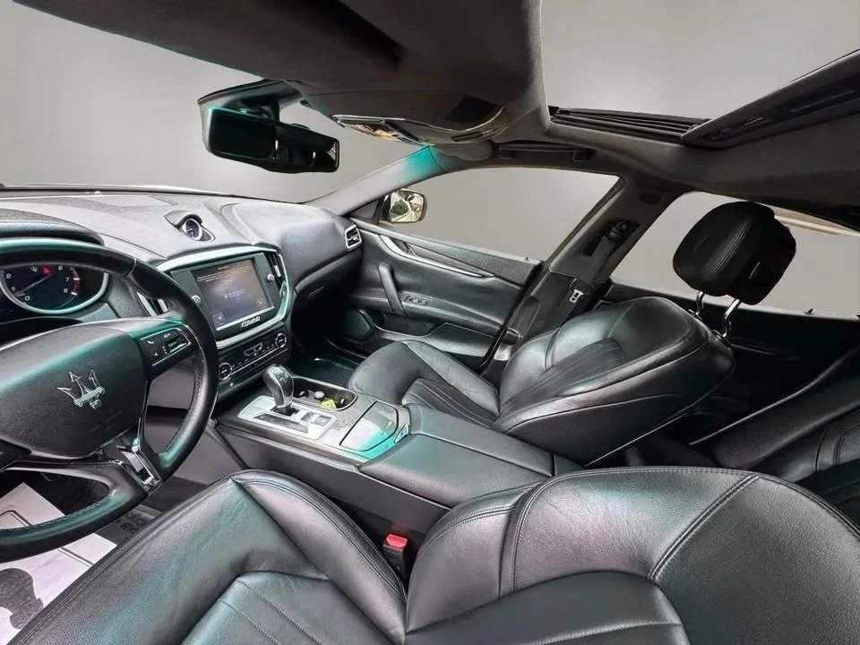 2015 Maserati Ghibli 3rd Gen - Image 12 of 18