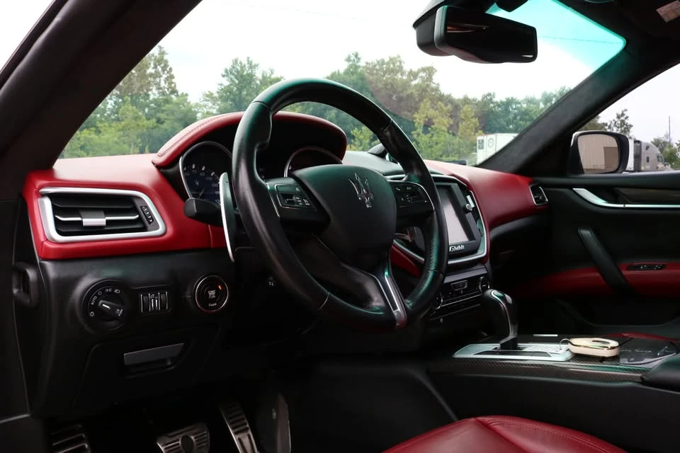 2015 Maserati Ghibli 3rd Gen - Image 11 of 19