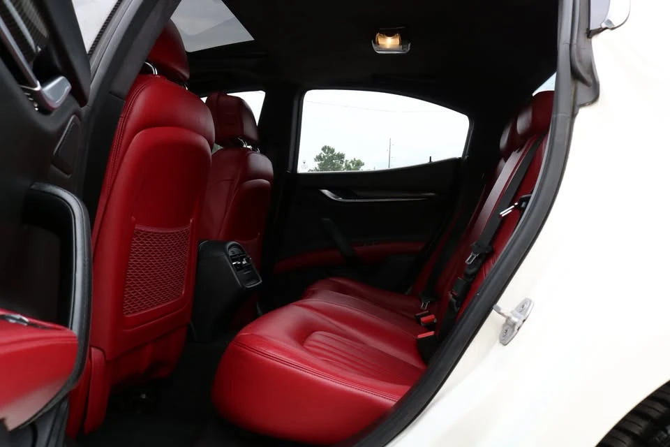 2015 Maserati Ghibli 3rd Gen - Image 14 of 19