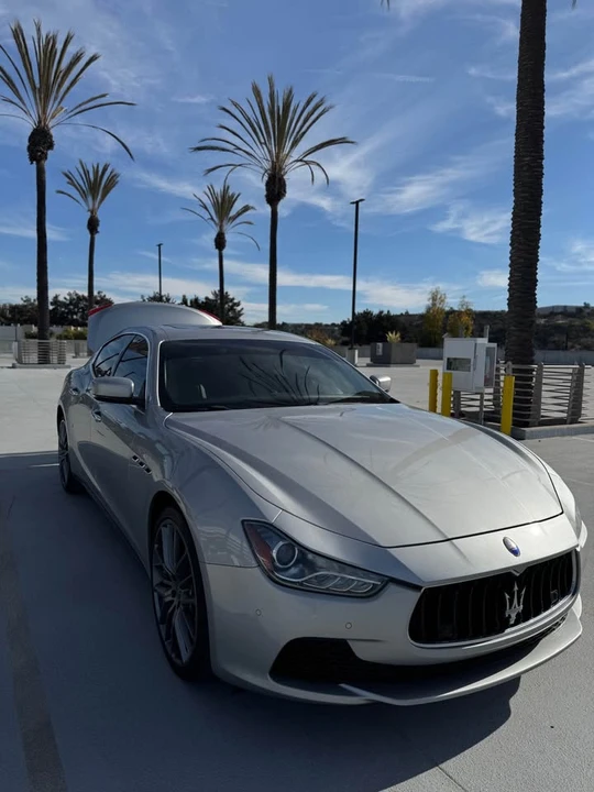 2015 Maserati Ghibli 3rd Gen - Image 2 of 10