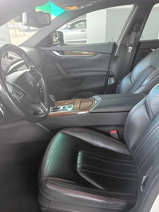 2015 Maserati Ghibli 3rd Gen - Image 7 of 12