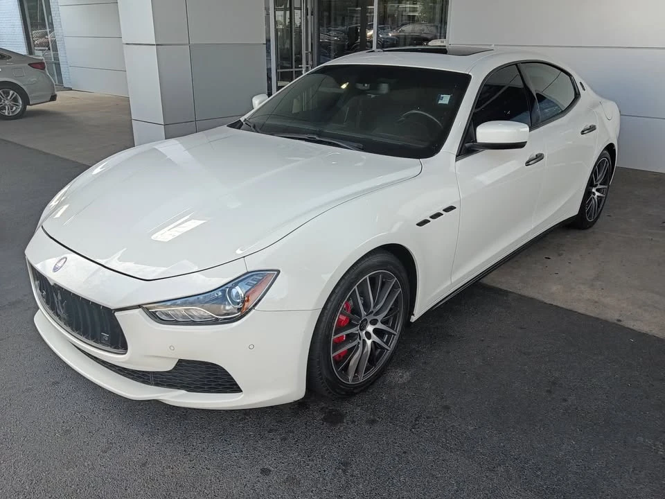2015 Maserati Ghibli 3rd Gen - Image 2 of 12