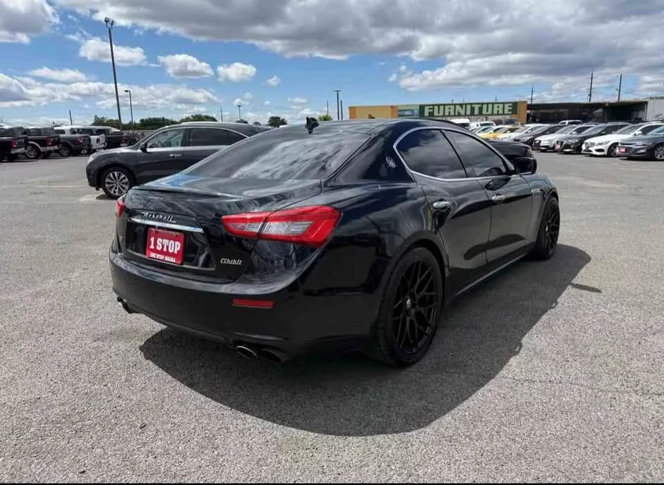 2015 Maserati Ghibli 3rd Gen - Image 2 of 10