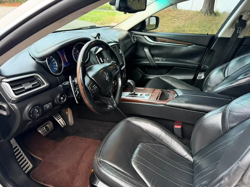 2015 Maserati Ghibli 3rd Gen - Image 11 of 15