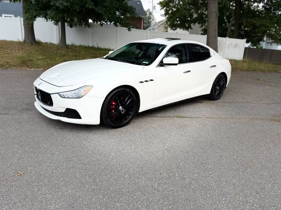 2015 Maserati Ghibli 3rd Gen - Image 2 of 15