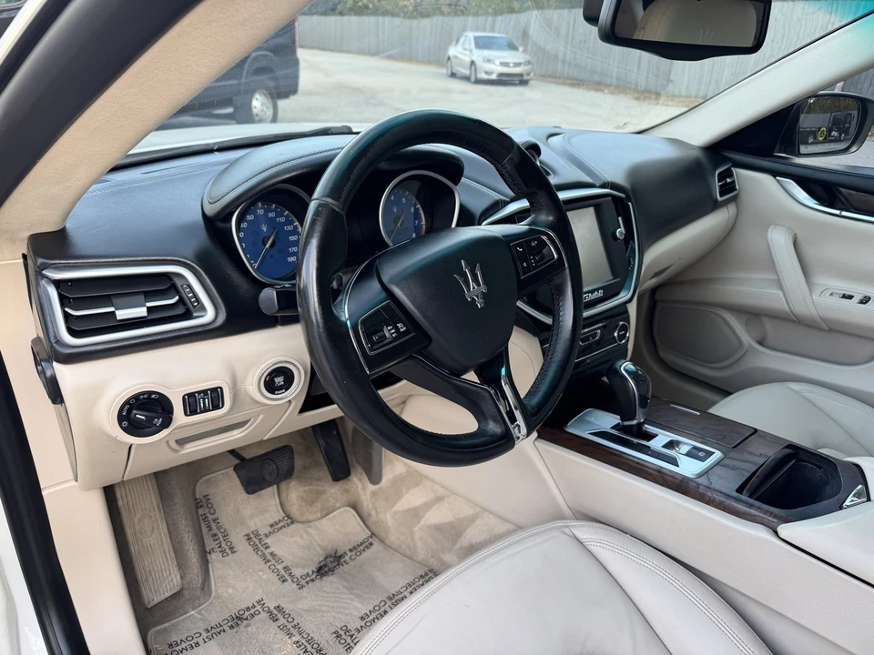 2015 Maserati Ghibli 3rd Gen - Image 6 of 11