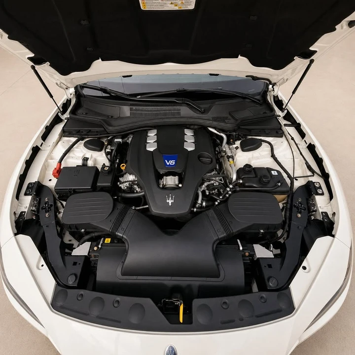 2015 Maserati Ghibli 3rd Gen - Image 19 of 20