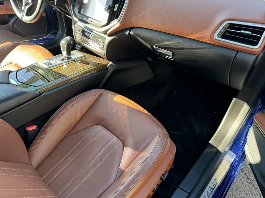 2015 Maserati Ghibli 3rd Gen - Image 7 of 9