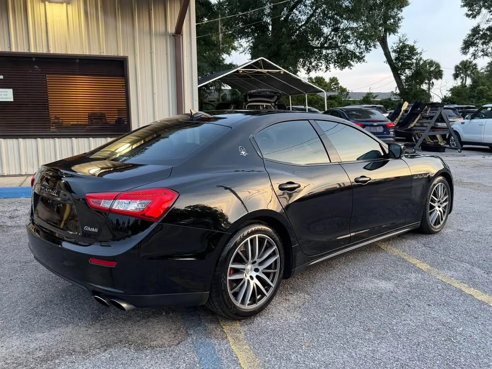 2015 Maserati Ghibli 3rd Gen - Image 5 of 20