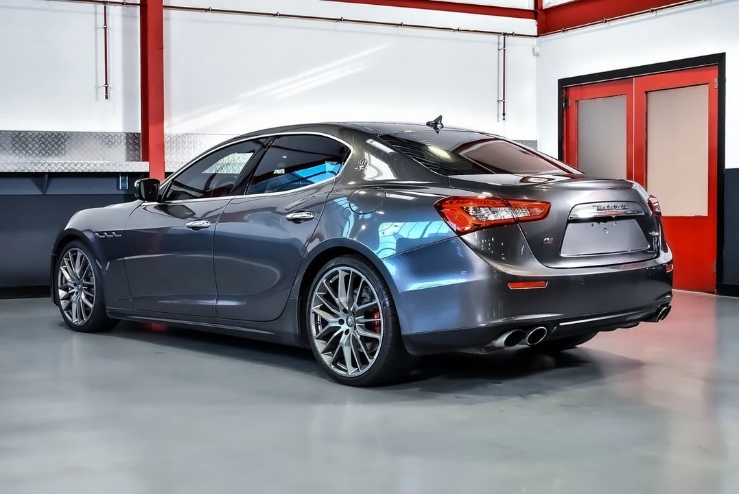 2015 Maserati Ghibli 3rd Gen - Image 18 of 30