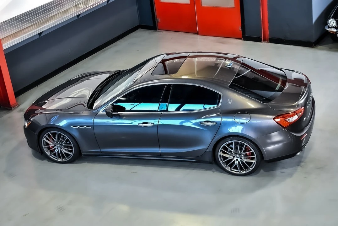 2015 Maserati Ghibli 3rd Gen - Image 25 of 30