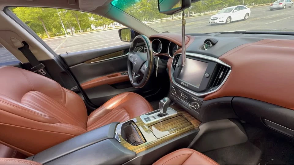 2015 Maserati Ghibli 3rd Gen - Image 4 of 11