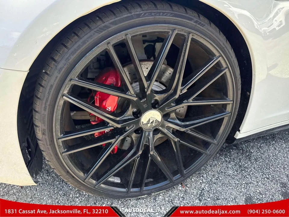 2015 Maserati Ghibli 3rd Gen - Image 7 of 15
