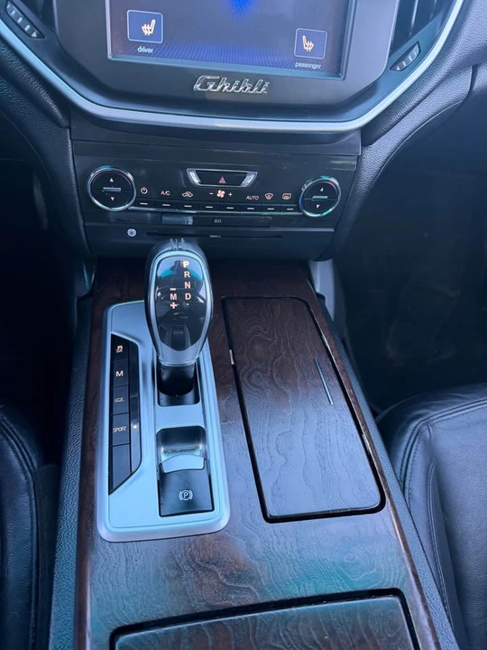 2015 Maserati Ghibli 3rd Gen - Image 18 of 20