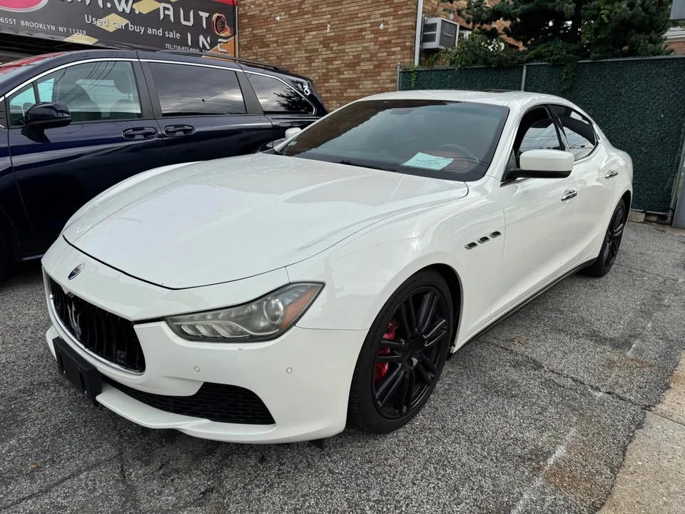 2015 Maserati Ghibli 3rd Gen - Image 3 of 13