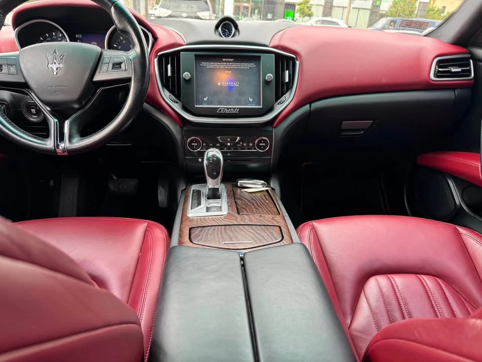 2015 Maserati Ghibli 3rd Gen - Image 9 of 13