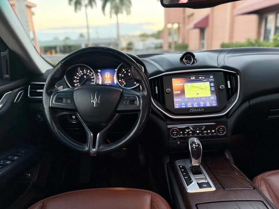 2015 Maserati Ghibli 3rd Gen - Image 15 of 20