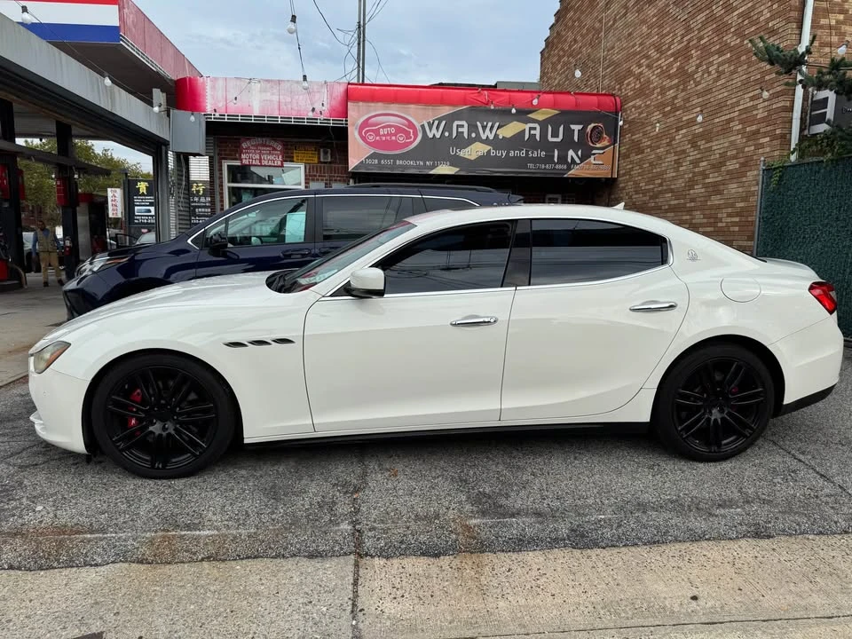 2015 Maserati Ghibli 3rd Gen - Image 4 of 13
