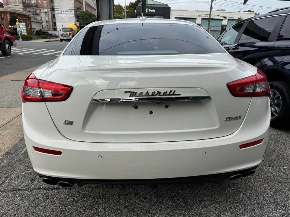 2015 Maserati Ghibli 3rd Gen - Image 6 of 13