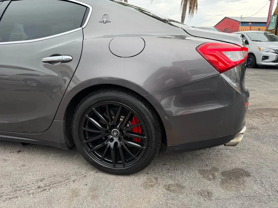 2015 Maserati Ghibli 3rd Gen - Image 9 of 16