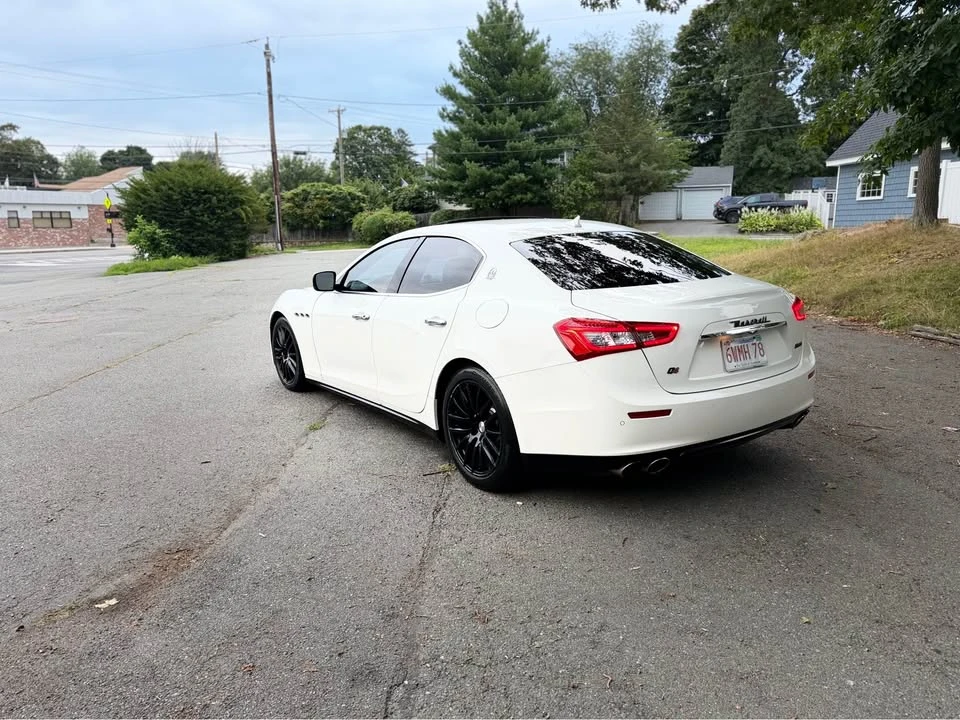 2015 Maserati Ghibli 3rd Gen - Image 5 of 14