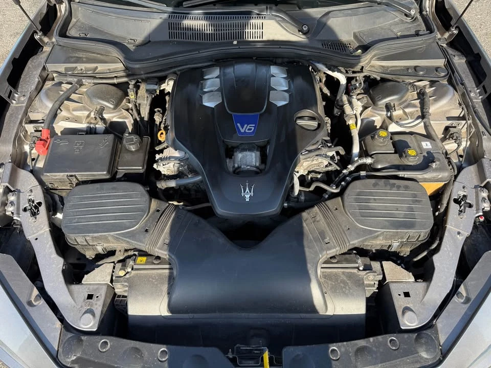 2015 Maserati Ghibli 3rd Gen - Image 13 of 20