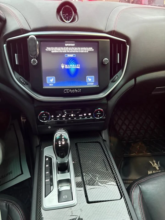 2015 Maserati Ghibli 3rd Gen - Image 17 of 17