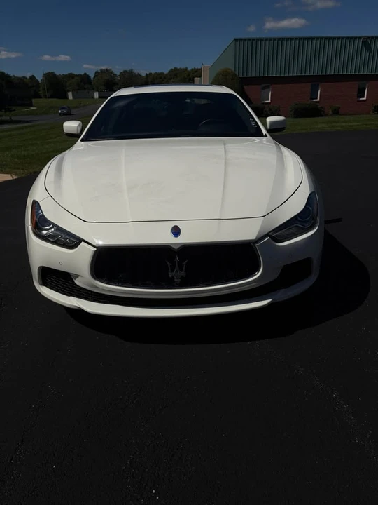 2015 Maserati Ghibli 3rd Gen - Image 2 of 11