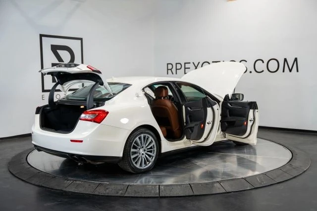 2015 Maserati Ghibli 3rd Gen - Image 18 of 21