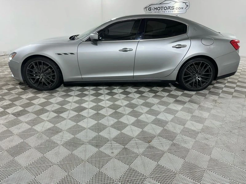 2015 Maserati Ghibli 3rd Gen - Image 3 of 12