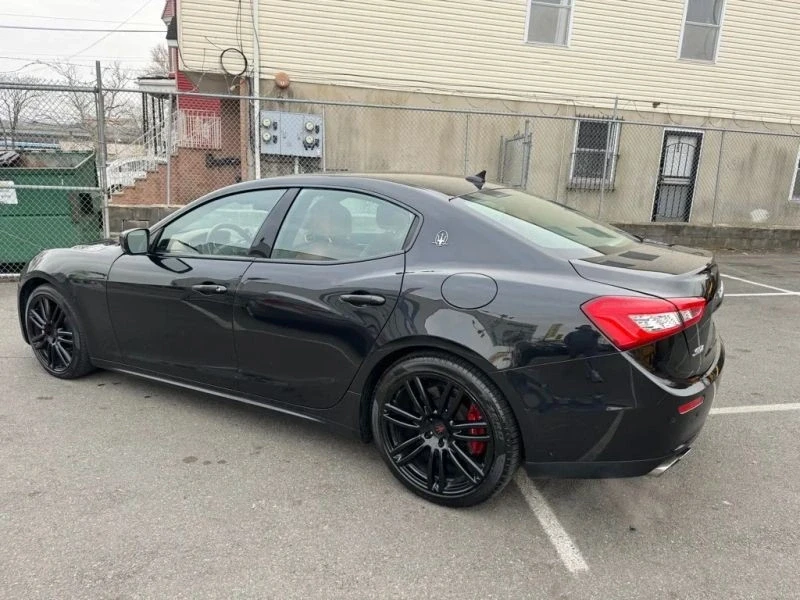 2015 Maserati Ghibli 3rd Gen - Image 4 of 12