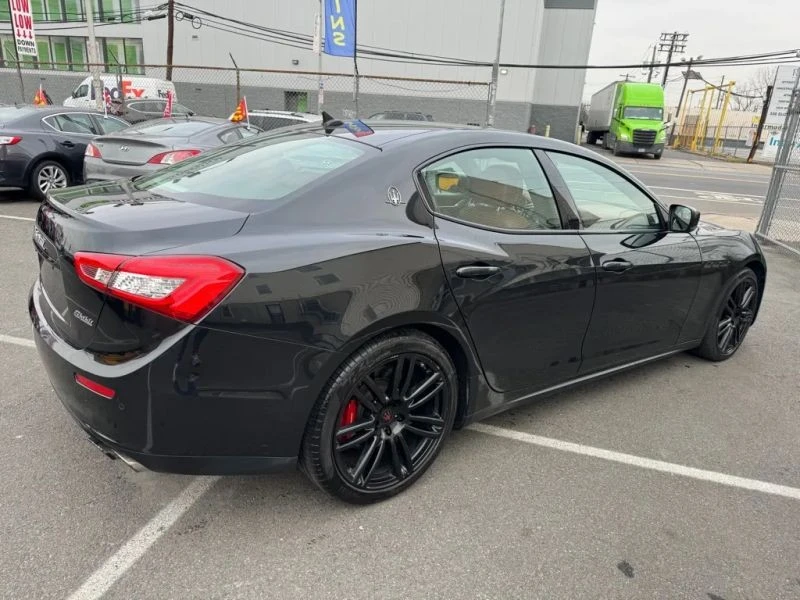 2015 Maserati Ghibli 3rd Gen - Image 6 of 12