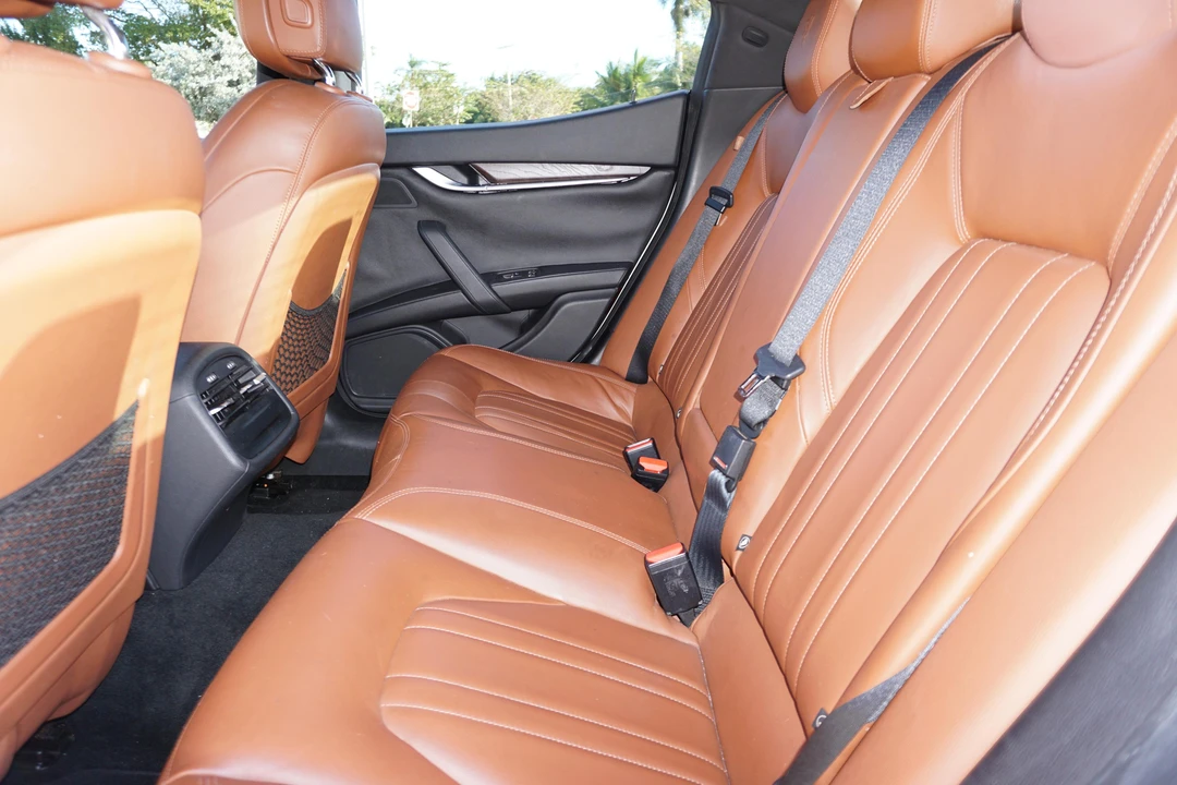2015 Maserati Ghibli 3rd Gen - Image 23 of 31